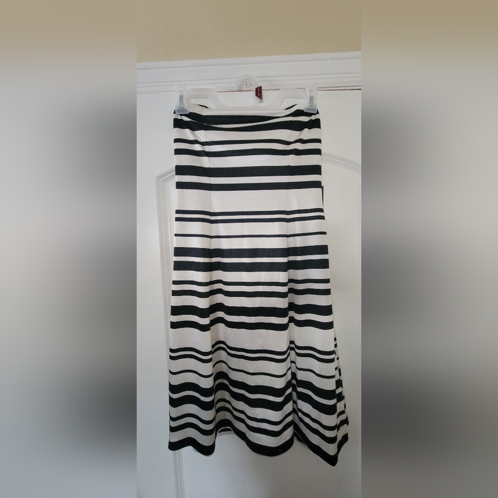 Black and White Striped Women's Skirt